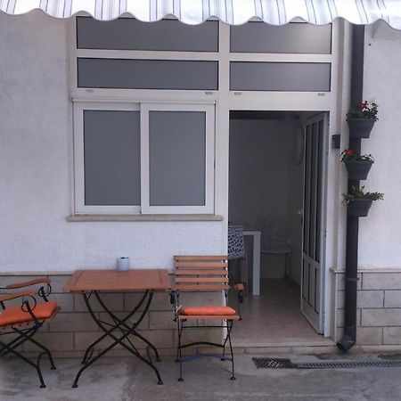 Swiss Holiday 4 Split Exterior foto